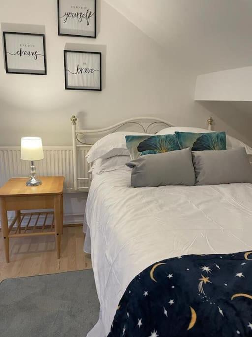 3 Bedroom In * Stoke-on-Trent